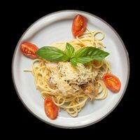 Спагетти с куриным филе в FABRIKA