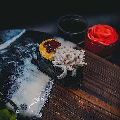 Гункан хот краб в Sushi Time по цене 130 ₽