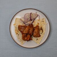 Шашлык из куриного бедра в Мангал Сити