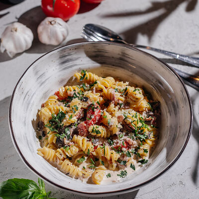 Ветчина и грибы в Italiani по цене 450 ₽