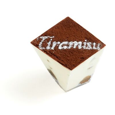 Тирамису в De Paris БИСТРО по цене 510 ₽