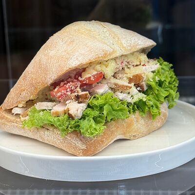 Сэндвич с индейкойв Леденцы по цене 460 ₽