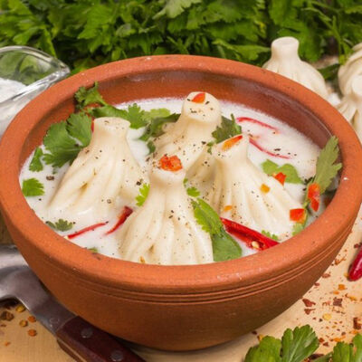 Суп с мацони и мини-хинкали в Мушмула по цене 239