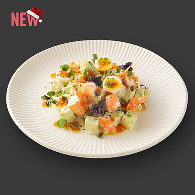 Салат с тигровыми креветками и красной икрой в Secret Kitchen по цене 830 ₽
