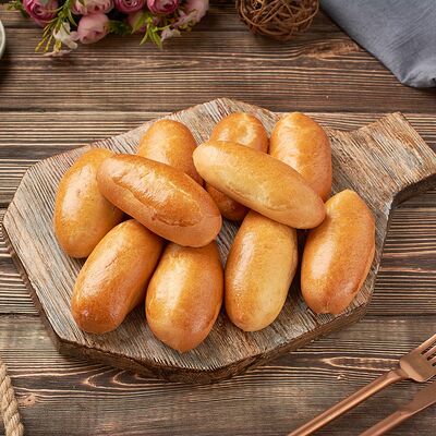 Фуршетные пирожки-расстегаи с рыбой в Ватруш пекарня-кондитерская по цене 890 ₽