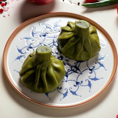 Большие хинкали с сыром и тархуном в Бакладжан по цене 360 ₽