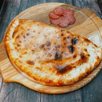 Кальцоне с пеперонив Парго Пицца по цене 760 ₽