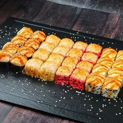 Сет Популярный в Суши фуд по цене 1715 ₽