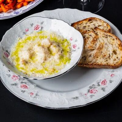 Креветки в соусе Горгонзолав Цех по цене 620 ₽