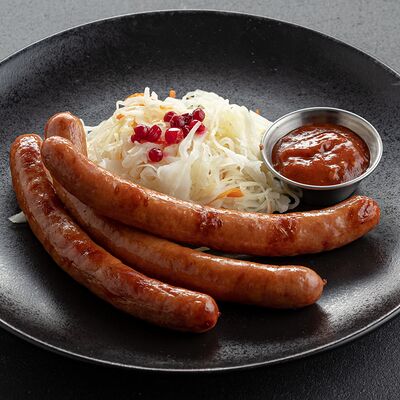 Баварские колбаски с квашеной капустой в Jager restopub по цене 860 ₽