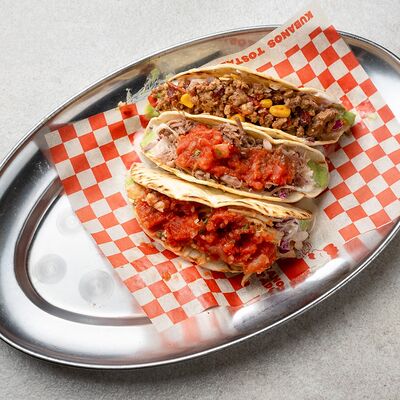 Тако Микс в Kubanos Tostados по цене 750 ₽
