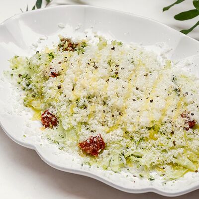 Брокколи с пармезаном в Finch по цене 650 ₽