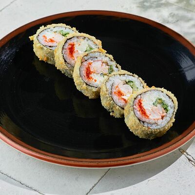 Ролл в темпуре с креветкой в ЛарисуВаннуХочу по цене 590