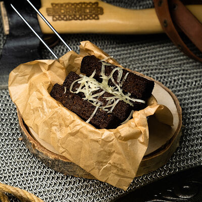 Гренки с пармезаном в Бар Бьёрнхейм Bjornheimr по цене 240 ₽