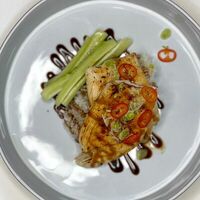 Кальмар и японский рис в Tiger Sushi