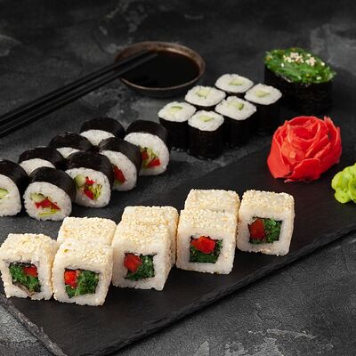 Сет вегетарианский в SushiHit по цене 499 ₽