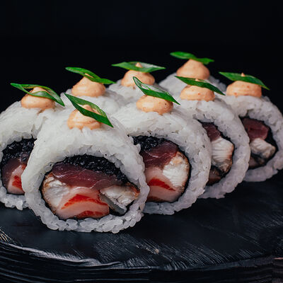 Кранч-ролл в BBS Kitchen по цене 1359 ₽