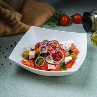 Салат Греческий с сыром фета в Park cafe по цене 360 ₽