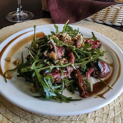 Салат с ростбифом в Сфинкс Food по цене 850 ₽