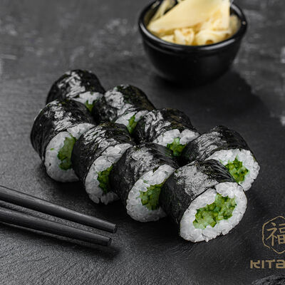 Ролл Маки огурец в Kitana по цене 252 ₽