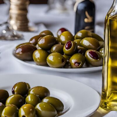 Оливки в Триумф по цене 150 ₽