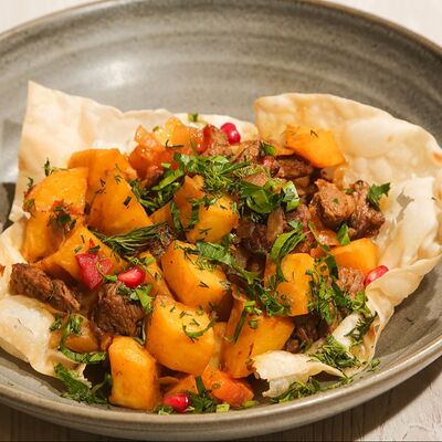 Жаркое по-домашнему из баранины в Троя по цене 780 ₽