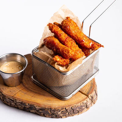 Хрустящие креветки с ореховым соусом в Союз-центр по цене 668 ₽