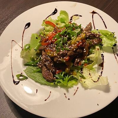 Теплый с телятиной в Багс Банни от кафеМафия по цене 780