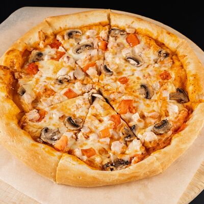 Пицца Оригинальная в РАХАТ по цене 695 ₽