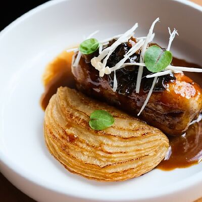 Цыпленок с гратеном из сельдерея в The Odi по цене 32 р.