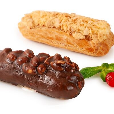 Эклер Сникерсв Сыто Пьяно по цене 189 ₽