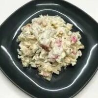 Салат с крабовым мясом в Бахетле