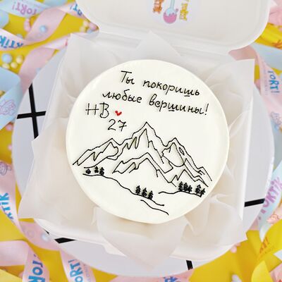 Бенто-торт Вершины на день рождения мужу, коллеге или брату в О! Тортик по цене 1990 ₽