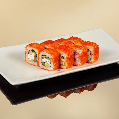 Ролл Калифорния с лососем в SunRice по цене 550 ₽