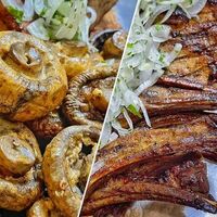 Cвинoй антрекот на мангале в Teppanyaki