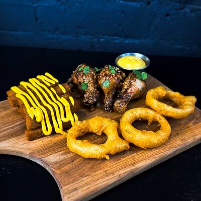 Комбо №1 в ЖаРим в КайФ по цене 670 ₽