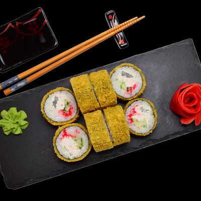 Ролл в темпуре Кани хот в 4 Лосося по цене 399