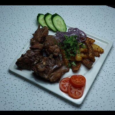 Казан-кебаб из бараниныв Хумо по цене 900 ₽