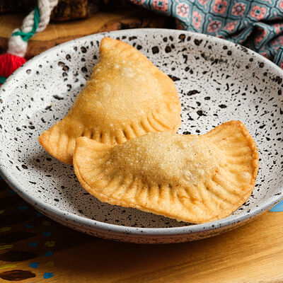 Я - Хушуур в Брат Бурят по цене 380 ₽