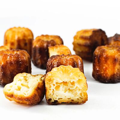 Канеле-мини в Стикер кофе по цене 69 ₽