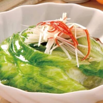 Жареный салат латук в ГУаНЬ ЯНЬ по цене 920 ₽