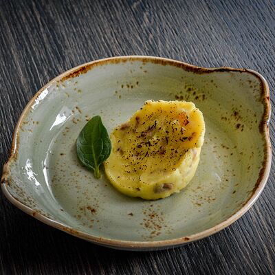 Картофельное пюре с копчёным салом в Чо? Капчо! по цене 150