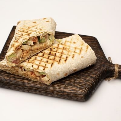 Шаурма классическаяв Кафе Семейное по цене 190 ₽