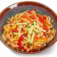 Wok Лапша рисовая с овощами в Дом суши