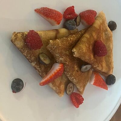 Блины с ягодами в La Provincia по цене 550 ₽