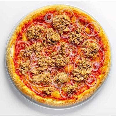 Тунец и лук пицца в Bravo Italia по цене 860 ₽