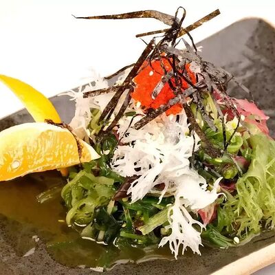 Салат чука Кайсо в Tao Sushi Lab по цене 660 ₽