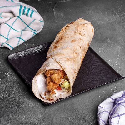 Куку ролл в Сирийская шаурма по цене 520 ₽