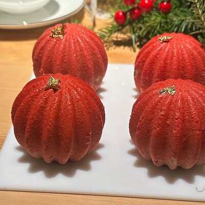 Игрушка в Любовь на десерт по цене 380 ₽
