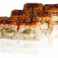 Курилы с опаленным лососем в Hatimaki